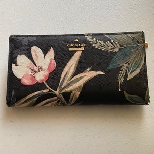 Pretty Floral Kate Spade Leather Wallet